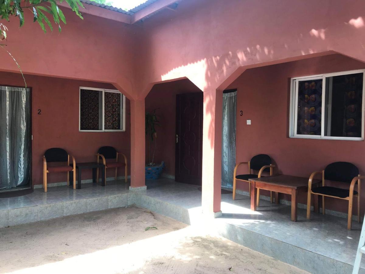 The Gunjur Project Lodge Exterior foto
